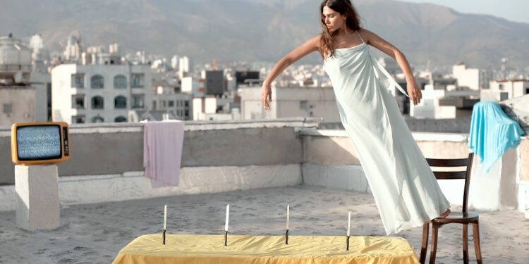 خون، شراب و مرگ | عکس‌های آرمین بهارلویی