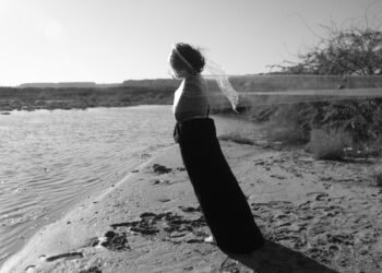 از استخوان‌ها | فوتو-پرفورمنس‌های کوکو شدو